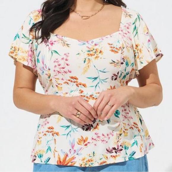 Torrid Peplum Challis Sweetheart Flutter Sleeve Top in Carrie Floral NWT - Picture 1 of 8